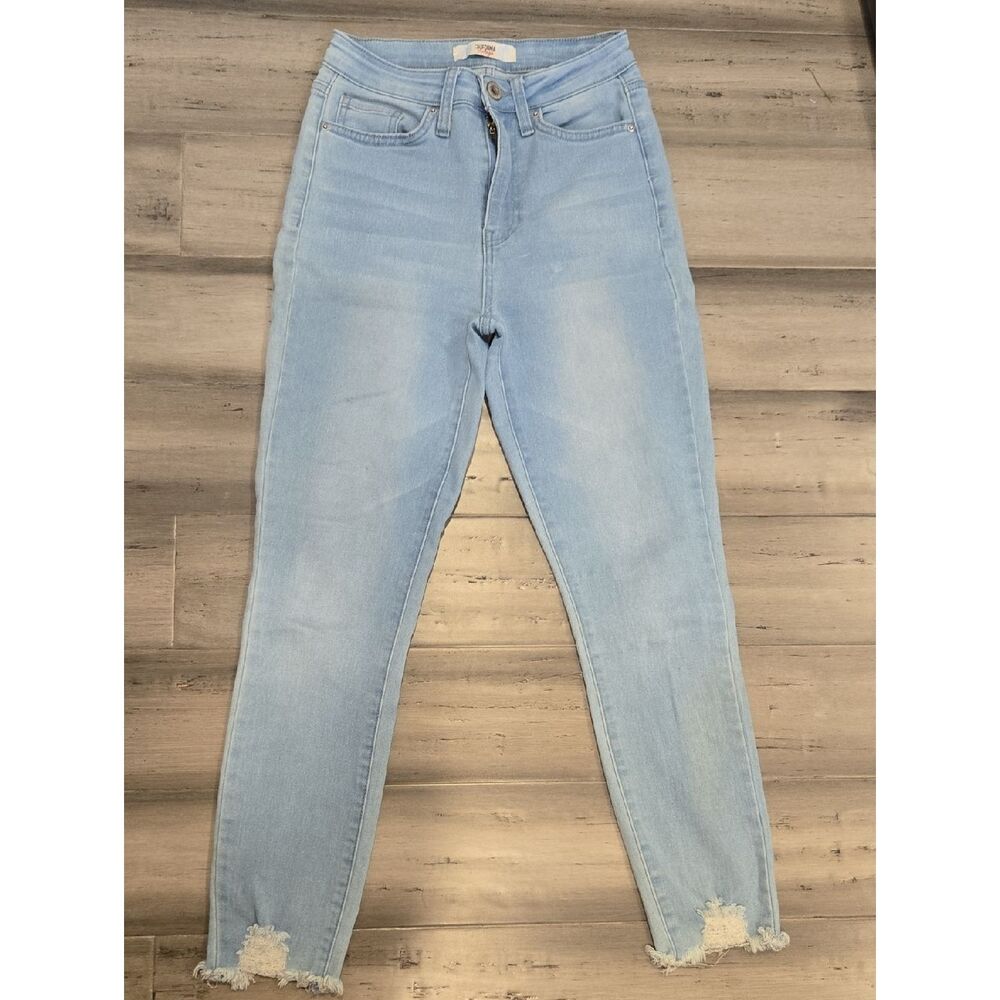 High-Rise Light Blue Skinny Jeans with Frayed Hem